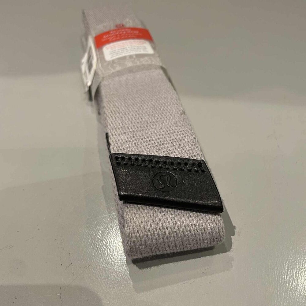 Lululemon No Limits Stretching Strap Sand Dune / Black